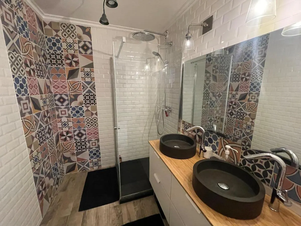 Large 2-Room Bright Sea View Near Airport ニース